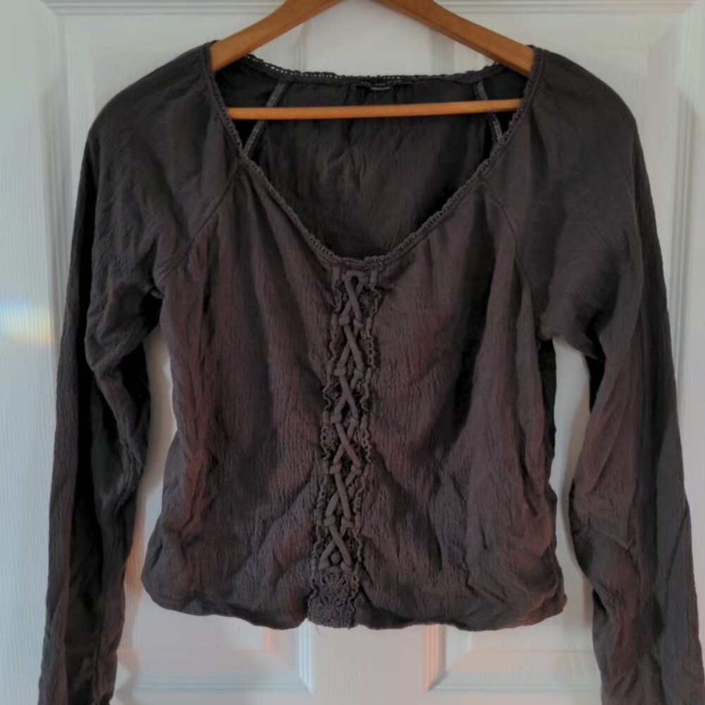 American Eagle long sleeve